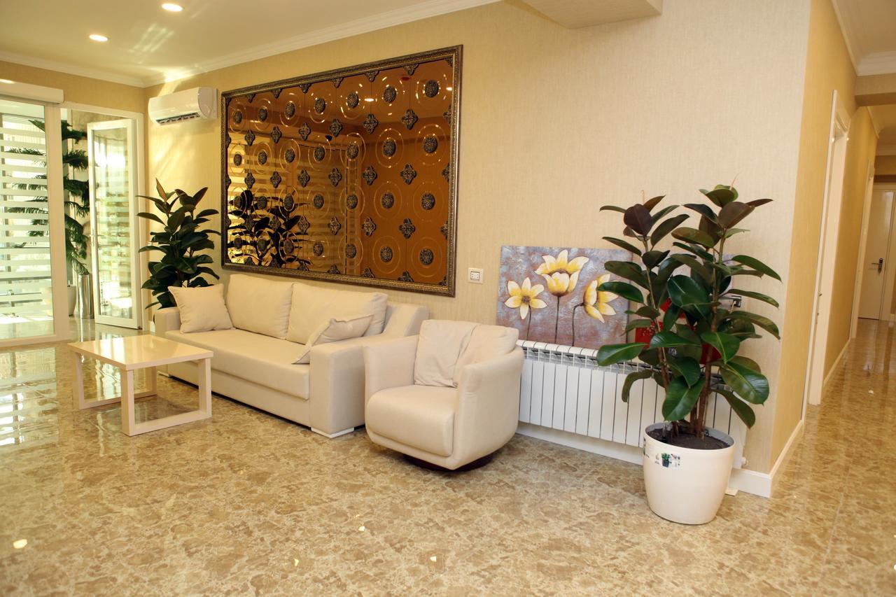 Rusel Hotel Baku Exterior foto