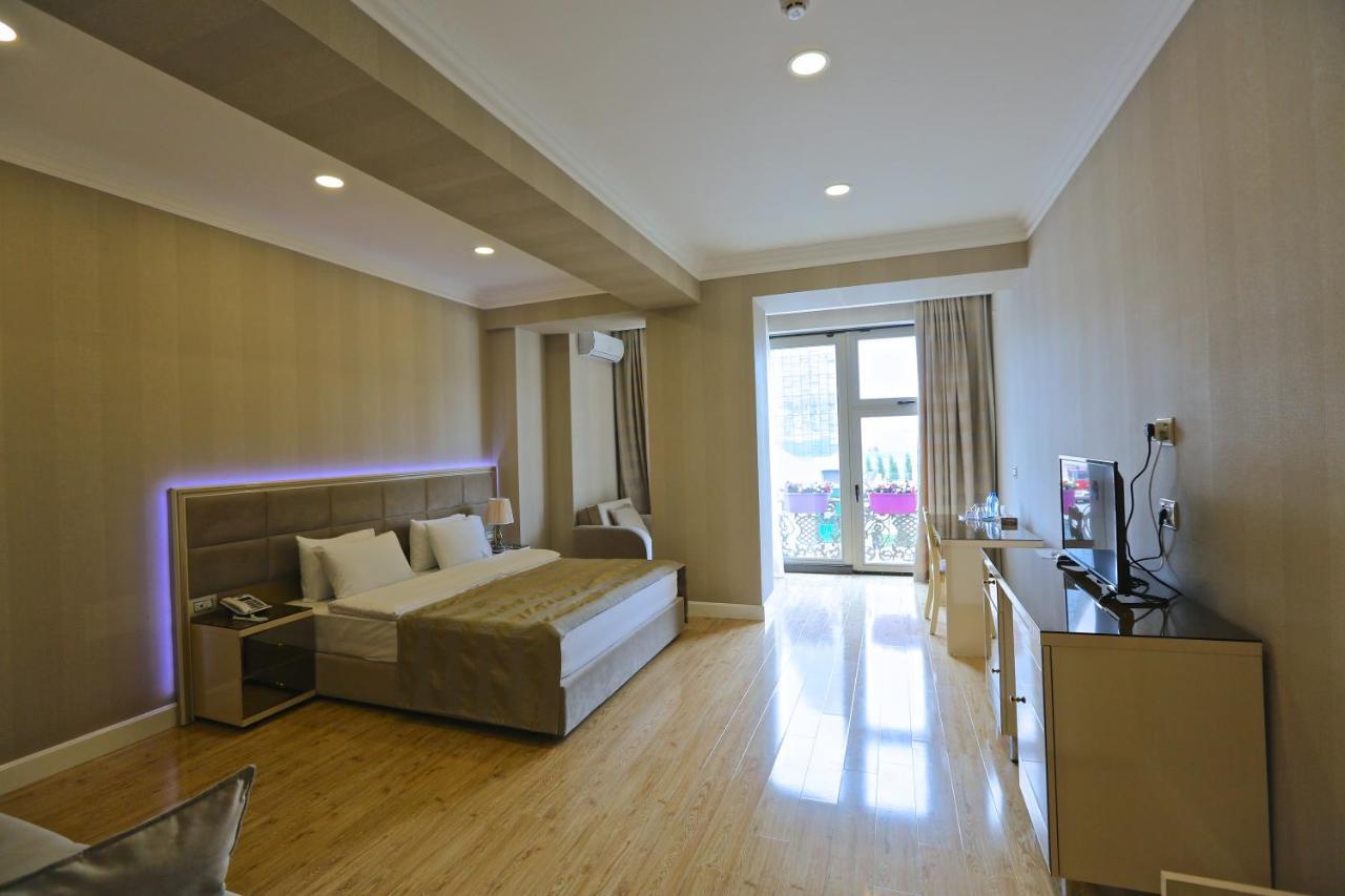 Rusel Hotel Baku Exterior foto