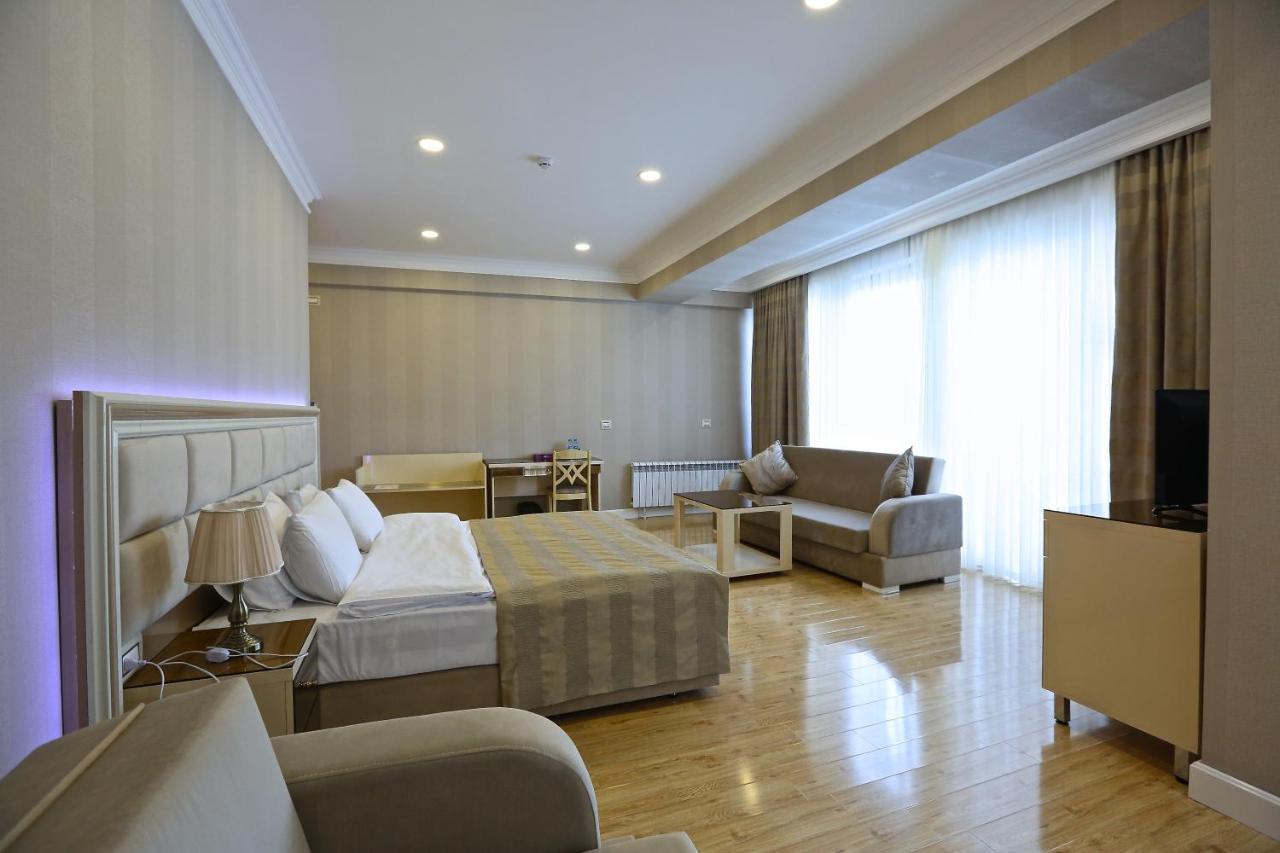 Rusel Hotel Baku Exterior foto