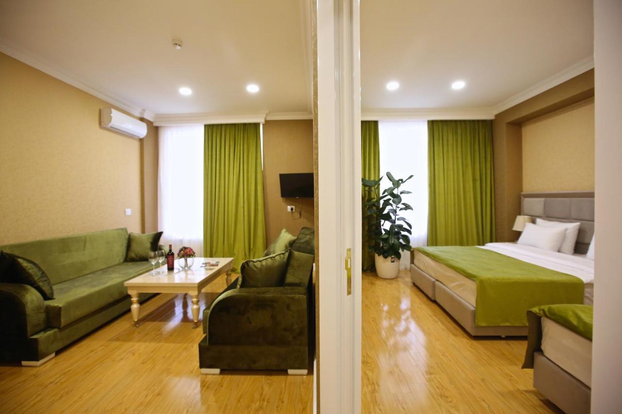 Rusel Hotel Baku Exterior foto