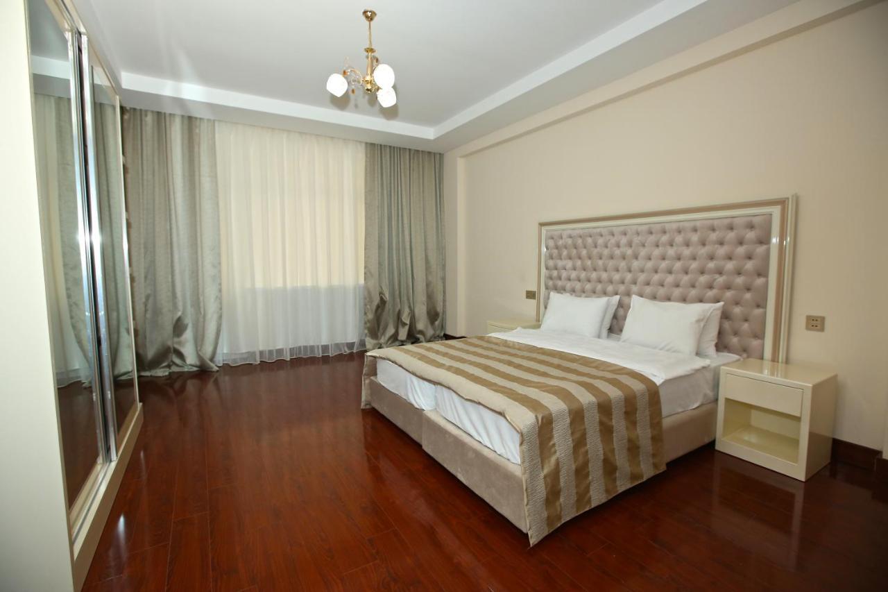 Rusel Hotel Baku Exterior foto